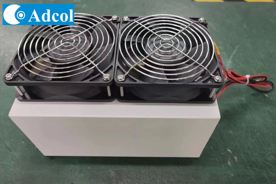 جهاز التبريد الحراري ATL400-24: طاقة 370W ، خالية من المواد التبريدة ، نطاق درجة حرارة واسع