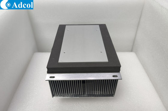 ATP080-24 الهواء إلى الصفيحة التجميع المبرد الحراري الحراري 80W 24VDC عمر 70000 ساعة