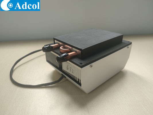 تستخدم مبردات الهواء إلى السائل بالحرارة الكهربائية بقدرة 50 واط على نطاق واسع في معدات التجميل والمعدات الطبية، ومعدات الليزر، والمنتجات التي تتطلب تبريدًا منفصلاً. التصميم مرن وصغير الحجم وموثوق به للغاية.