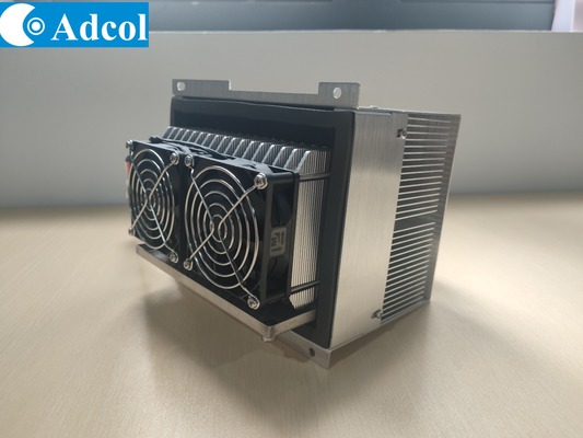 110W الجو إلى الهواء التجميع الحراري المصممة للخزانات الإلكترونية، التبريد والغرف البيئية