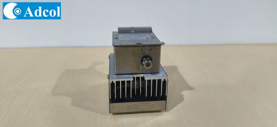 جهاز إزالة الرطوبة الحراري 20W 12VDC أنابيب معدنية نظام تبريد محمول مع انخفاض الضوضاء بدون مرشحات وموثوقية عالية