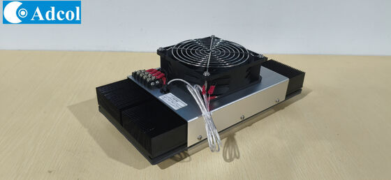 24VDC 160W صفيحة تبريد الهواء مع تخفيض الضوضاء والاهتزاز لا أجزاء متحركة للطب والصناعة